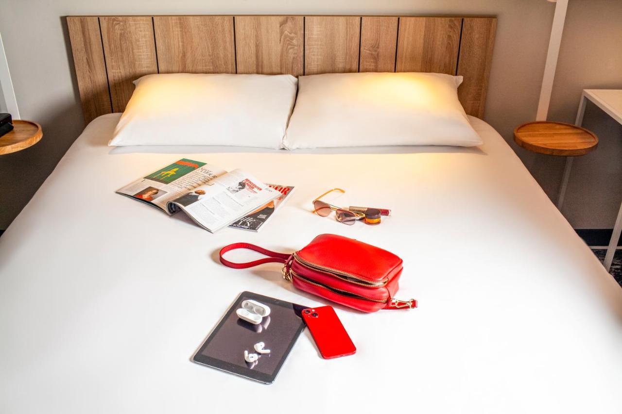 Ibis Pontarlier Hotel Exterior photo