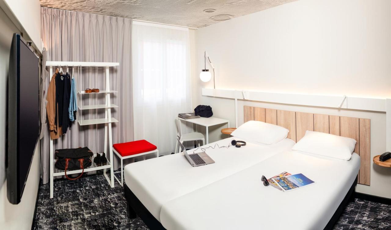 Ibis Pontarlier Hotel Exterior photo